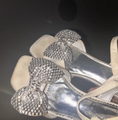 ��ҹ͵͵�����õ���Ь